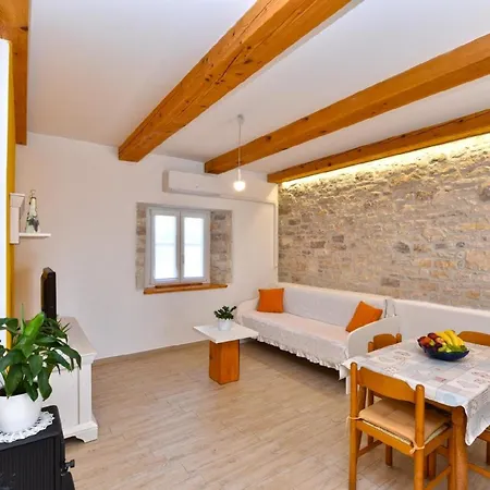 Fuer 5 Personen Ca 66 Qm In Krsanci, Istrien Binnenland Von Istrien Holiday home